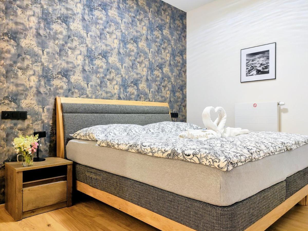 Grand Spa Harrachov - Wellness Luxusni Apartman S Velkou Virivkou, Saunou, Kuchyni A Venkovnim Posezenim V Centru Harrachova Exteriér fotografie